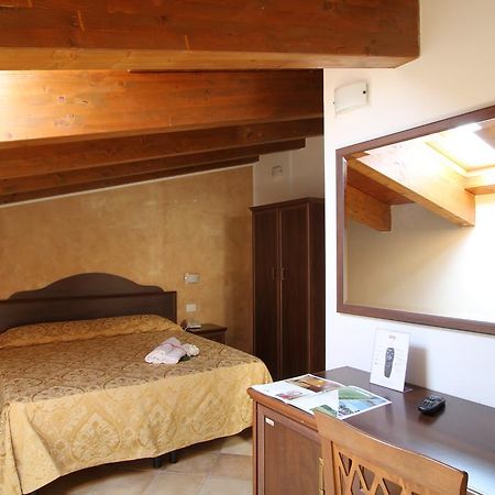 Country House Il Ponte Alba Adriatica Εξωτερικό φωτογραφία