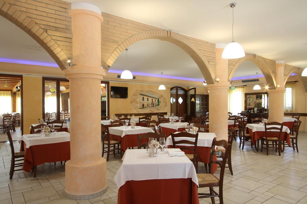 Country House Il Ponte Alba Adriatica Εξωτερικό φωτογραφία